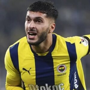 fenerbahcenin yildizi sosyal medya hesabini kapatti UfC44ZFE