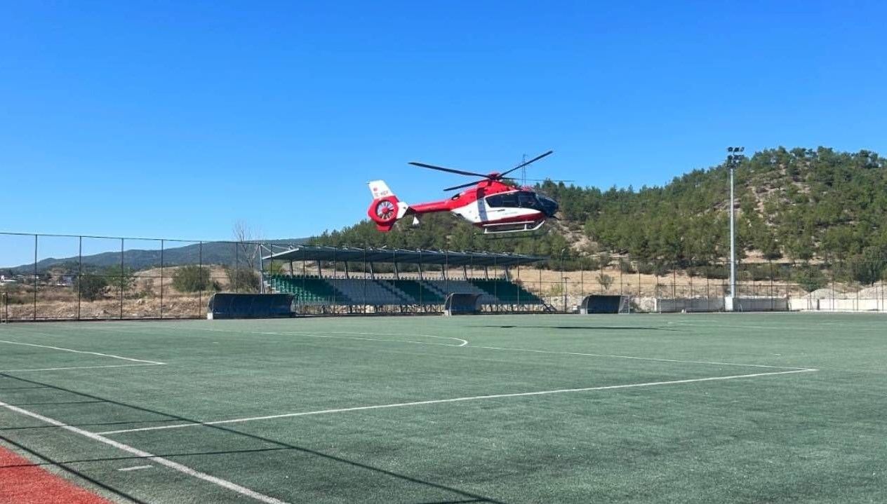 ambulans helikopter yeni dogan bebek icin havalandi V8QiyHPT