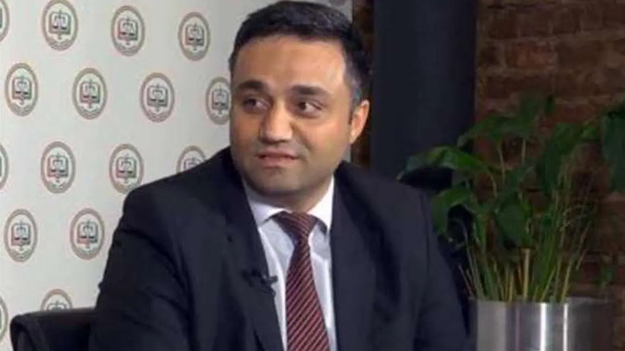 bayrampasa belediyesine operasyon baskan yardimcisi ve once ilke cagdas avukatlar grubu uyesi avukat atilla ozen de gozaltinda Is3sMMGH