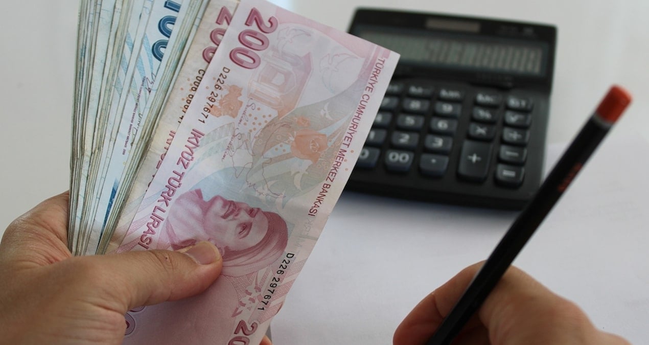 emekli memur ve asgari ucretlilere soguk dus masadaki zam oranlari ortaya cikti jwxbtPNV