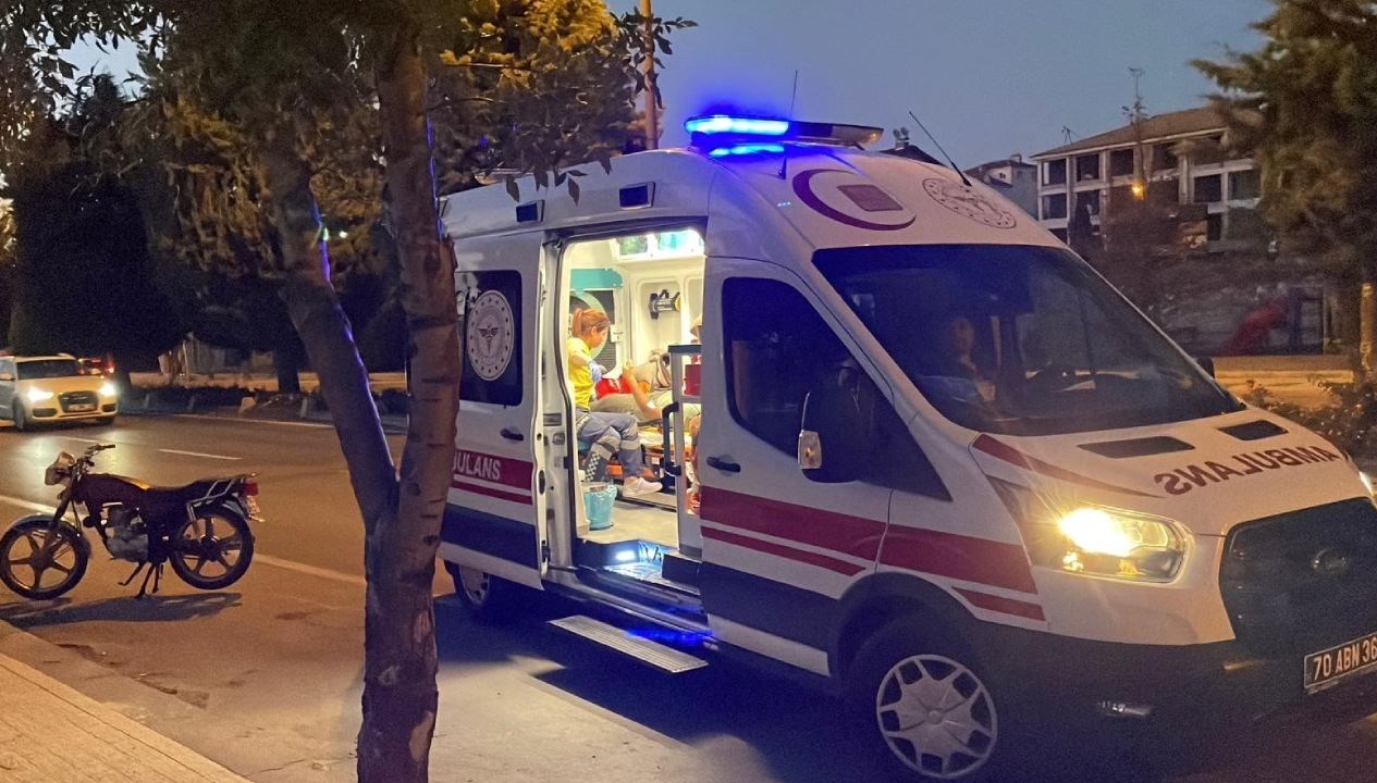 otomobil carptigi motosikleti 70 metre surukledi surucu kacti xdQNZyqB