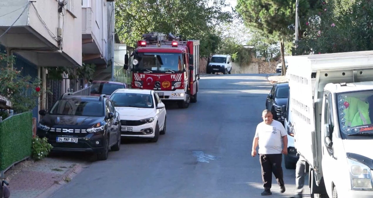 umraniyede patlama mahalleli sokaga dokuldu ZqYUXOAs