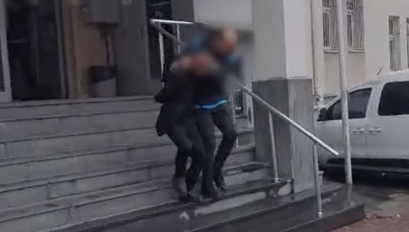 baba ogulun yaralandigi silahli saldirida 2 kisi tutuklandi wvv2JKWj.jpg