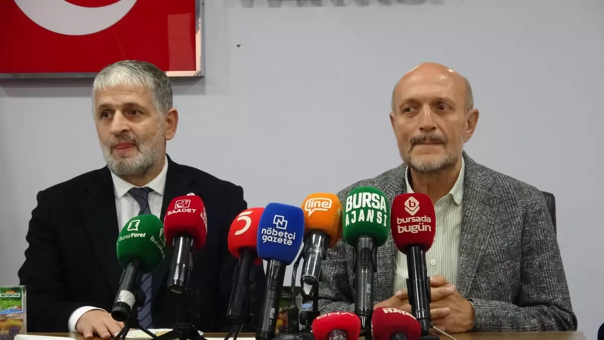 gazzeye yardim icin yola cikan milletvekilleri israil askerleri tarafindan alikonuldu xIzxtZ1j.jpg