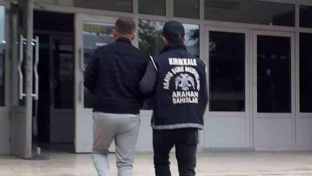 kirikkalede dolandiricilik zanlisi yakalandi KdhlPT4t.jpg