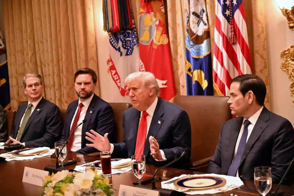 trump hamas silah birakmazsa biz silahsizlandiracagiz 2j6yLw6q.jpg