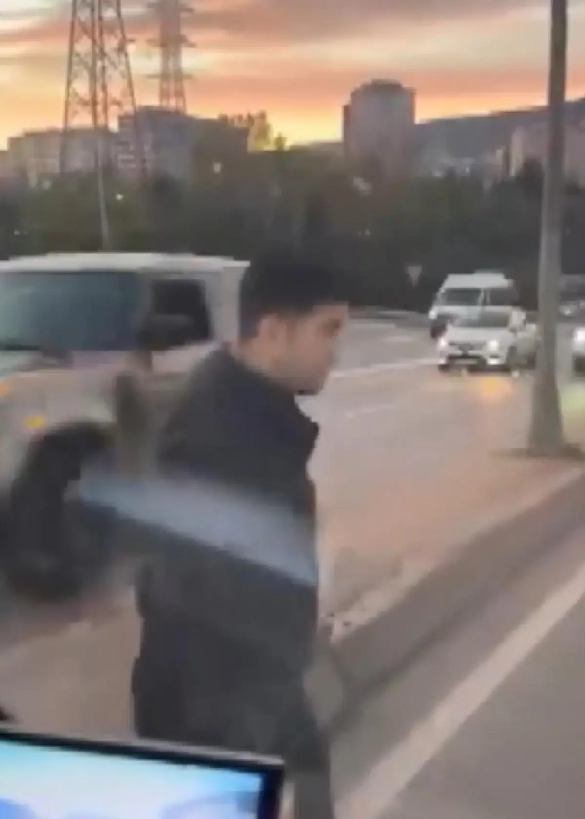 umraniyede trafik tartismasi kanli bitti 7Z87fDv1.jpg