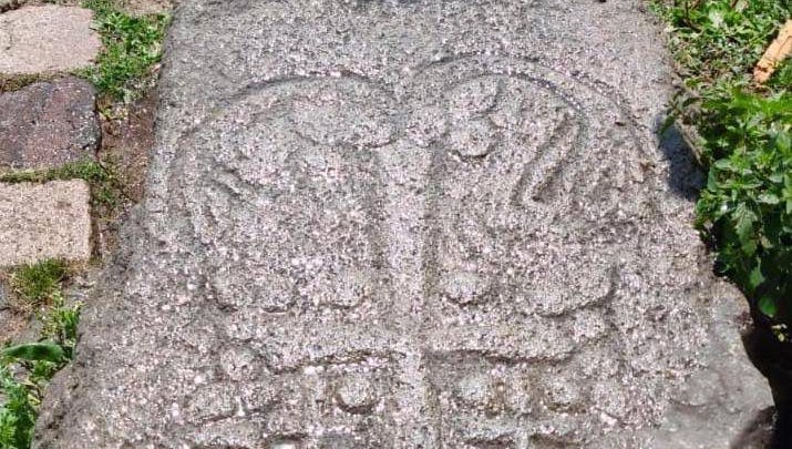 vanda bizans donemine ait 2 kabartma tas stel ele gecirildi nwj6r85T