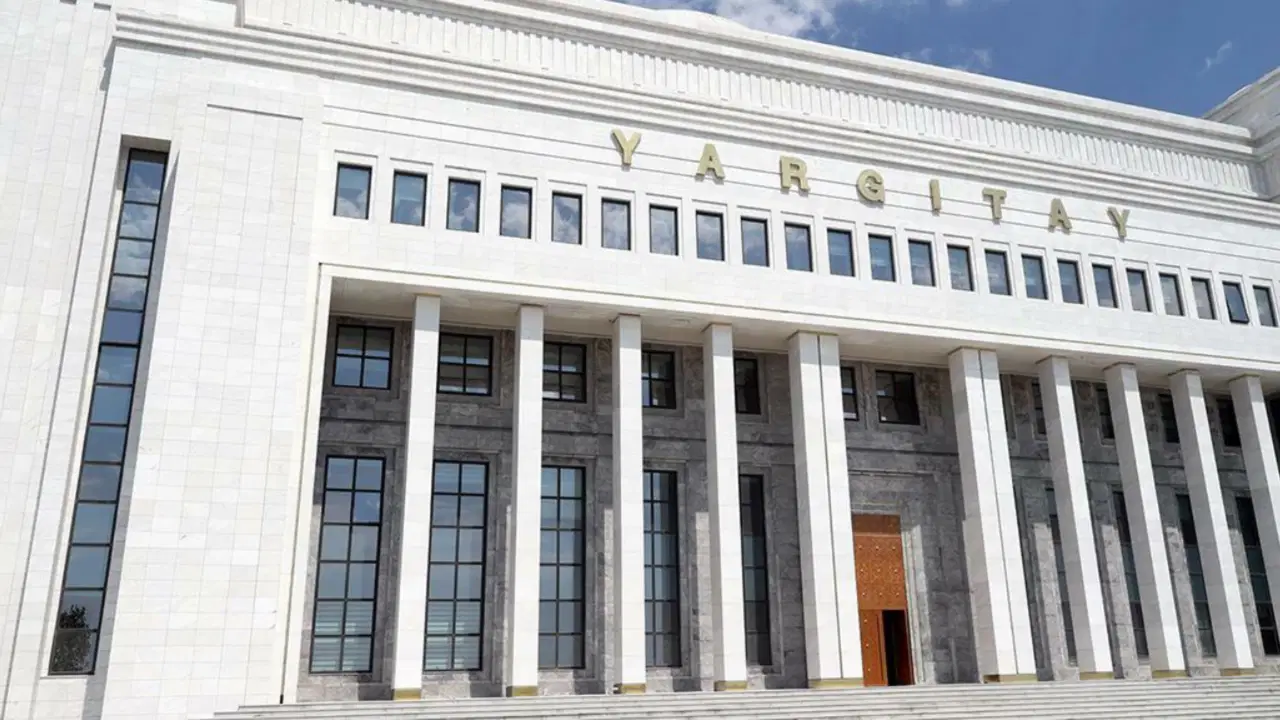 yargitay kaynak holding davasinda 7 saniga verilen cezayi onadi 6Z952uxK.jpg