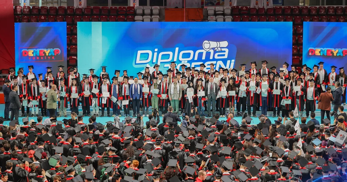 deneyap teknoloji atolyelerinde 9490 ogrenci mezuniyet gururu yasadi bhqnXLCn.webp